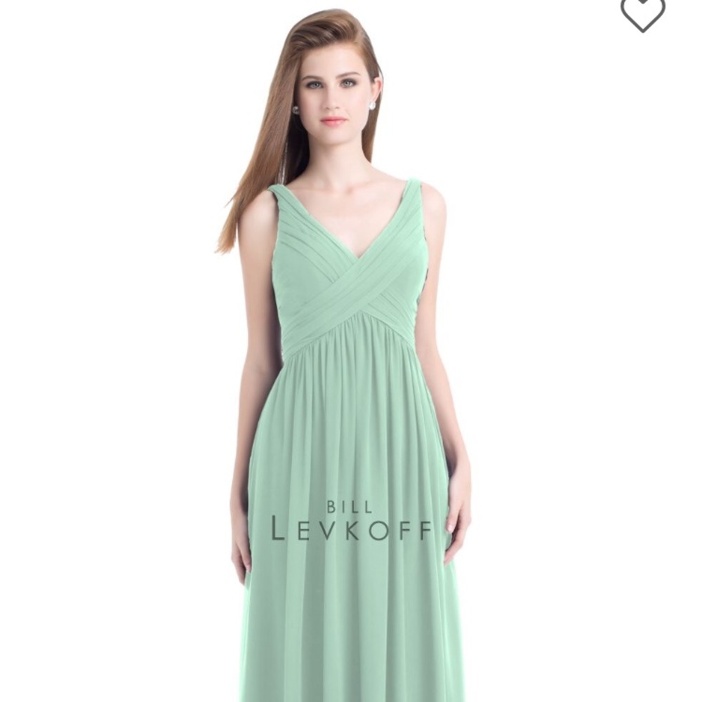 Bill Levkoff Style 730 (Mint) Size 8